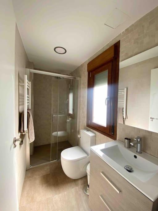 Atico En Toledo Con Terraza Apartment Luaran gambar